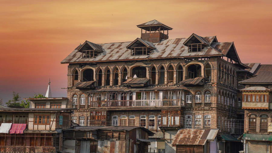 Old Houses in Srinagar Kashmir India 1.jpg