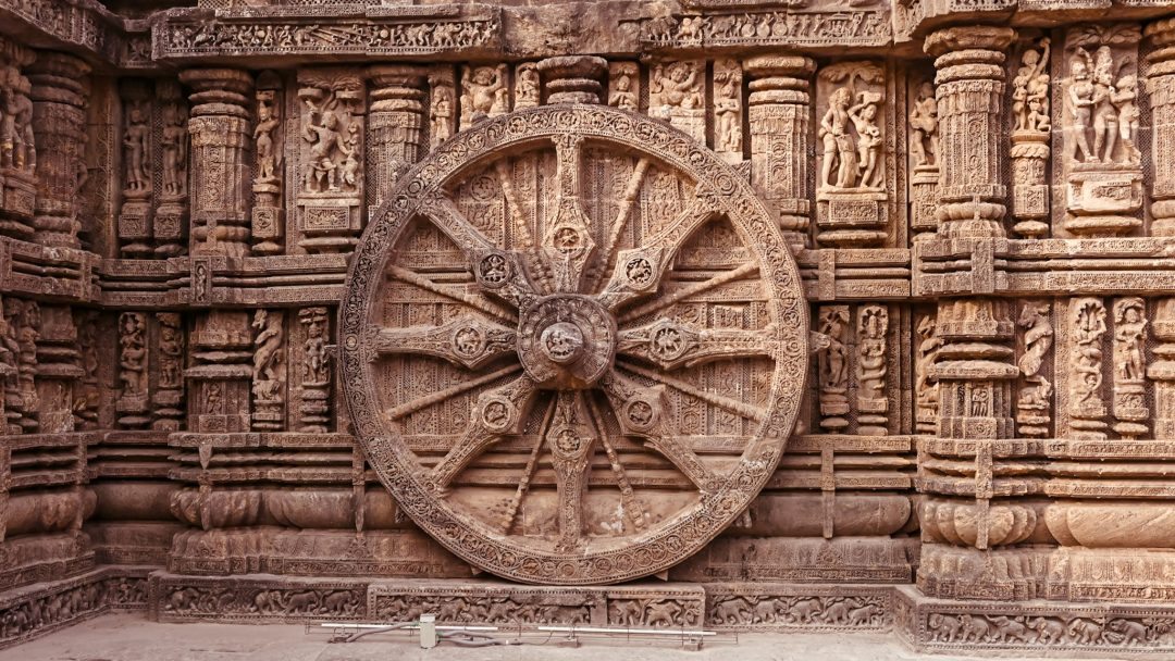 Wheel and Sculptures on the Wall of the Konark Sun Temple, Puri, Odisha, India 1